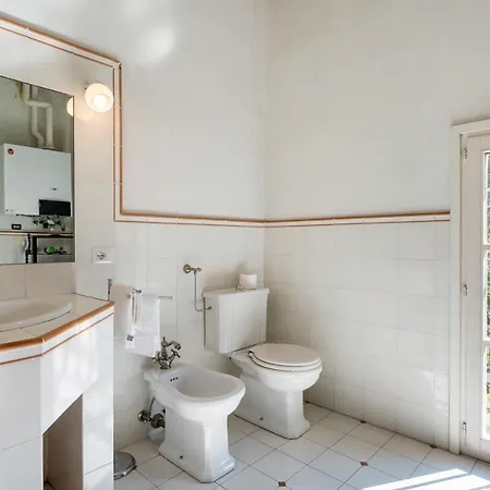 Splendido Con Piscina E Parking A Colorno