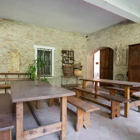 Apartmán Guesthost - Splendido Con Piscina E Parking A *