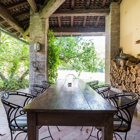 Apartmán Guesthost - Splendido Con Piscina E Parking A *