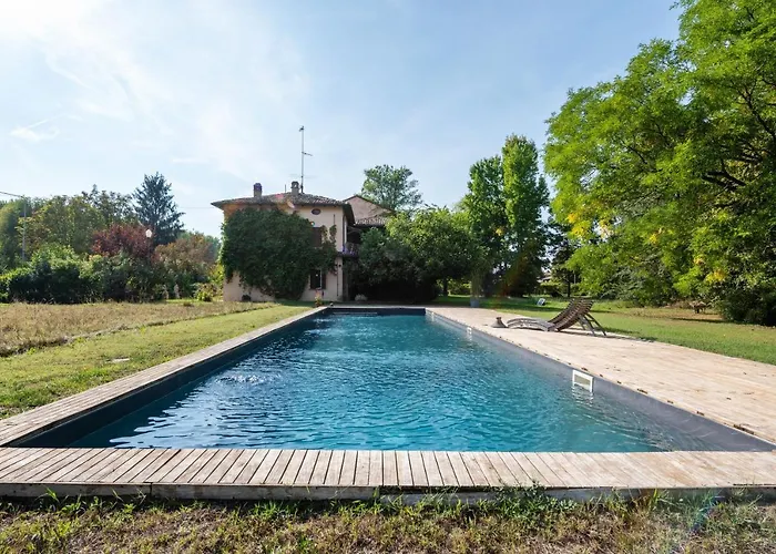 Splendido Con Piscina E Parking A * קולורנו