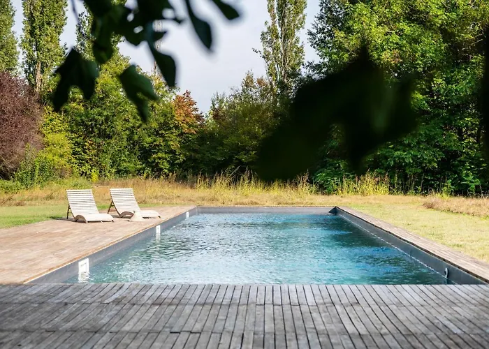 Splendido Con Piscina E Parking A דירה *